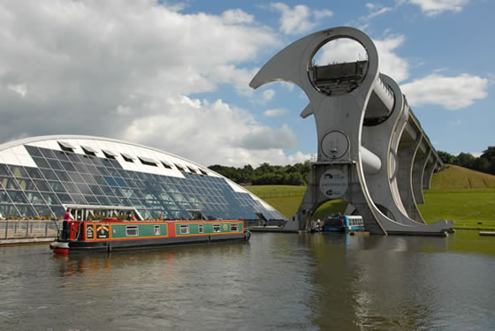 Canal boat, barge and narrowboat holiday afloat in Scotland